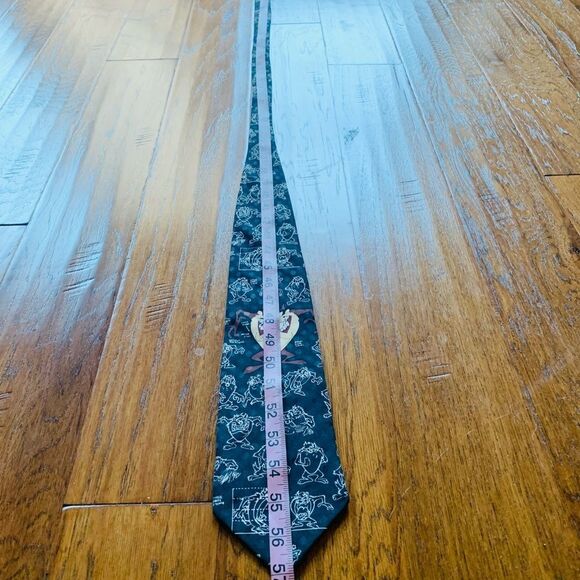 Looney Tunes Bundle of 3 Neckties - Picture 7 of 11